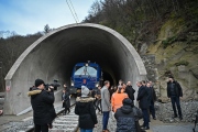 Zmodernizovaný úsek mezi Brnem a Blanskem začaly využívat první vlaky