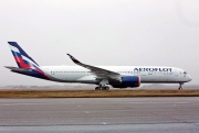 Ruské aerolinky Aeroflot ve druhém čtvrtletí prudce snížily ztrátu
