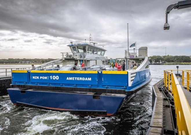 Technologie ABB zajišťuje rychlé nabíjení nových, elektřinou poháněných trajektů v Amsterdamu