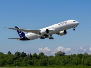 Aerolinky v souvislosti s napětím na Blízkém východě prodlužují pozastavení letů