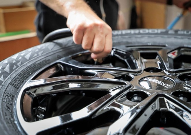 ​Pneumatiky.cz: Řidiči přezouvání nepodcenili, letos jsou na zimu připraveni lépe než jindy