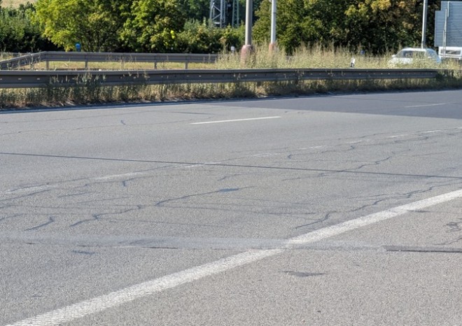 ​ŘSD: Dálnice D10 dostane u Mladé Boleslavi nový povrch