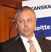 Nedostatek financí ohrožuje termín dokončení základní dopravní sítě