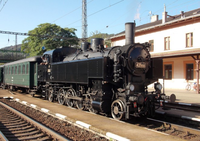 Prvomájové parní jízdy na Švestkové dráze