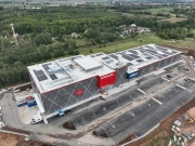 Fotovoltaika od ČEZ ESCO pokryla nový obchodní dům XXXLutz v Hradci Králové
