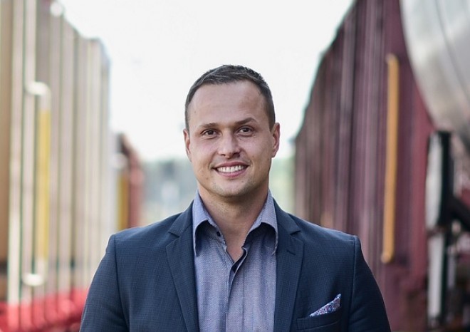 ​Ctirad Klimánek (RAILVIS.com): Během roku se nám podařilo vybudovat ojedinělou evropskou železniční on‑line platformu