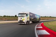 Mercedes-Benz Trucks získává s modelem eActros 600 zápis v Guinnessově knize rekordů