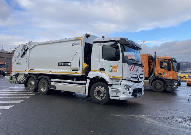 ​Pražské služby testují elektrický popelářský vůz Mercedes-Benz eActros 300