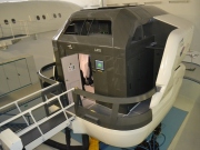 Piloti L410 trénují na novém simulátoru v Praze