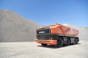 Scania představila své autonomní vozidlo bez kabiny, koncept AXL