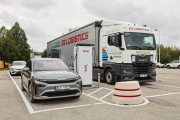 ​E.ON spustil v Dolním Dvořišti první veřejnou dobíječku elektromobilů s výkonem 600 kW