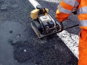 ​Zvýšený výskyt výtluků na silnicích I. tříd klade velké nároky na opravy