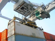 Na dopravu a logistiku dopadají problémy s exportem