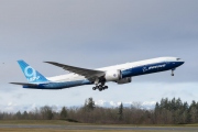 Boeing 777X po dvou odkladech úspěšně absolvoval zkušební let