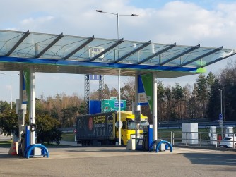 ​S rostoucími cenami pohonných hmot stoupají v Evropě sazby za silniční nákladní dopravu