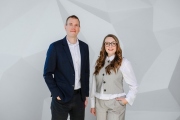 ​Český tým Logicoru posilují Milan Růžička a Simona Štotová