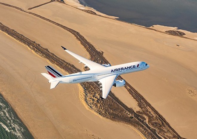 ​Air France-KLM vyjednává záchranný balíček ve výši deset miliard EUR