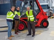 Zákazníci společnosti Linde Material Handling poprvé objednali přes 100 tisíc vozíků za rok