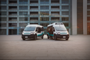 ​IVECO Bus rozšiřuje svou nabídku o kompaktní elektrické minibusy eFLEXY Line a eFLEXY City