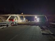 ​ŘSD dokončilo demolici nadjezdu na dálnici D1 u Řehořova