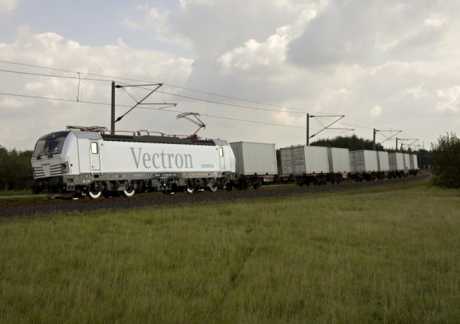 EP Cargo si pořizuje první vlastní lokomotivu Vectron