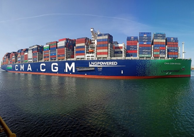 Společnosti CMA CGM a Hapag-Lloyd pozastavily služby v několika regionech po celém světě