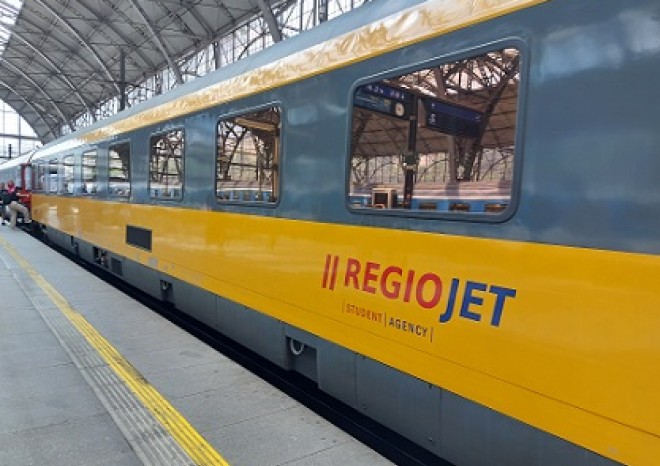 ​RegioJet má 1. dubna vyjet na novou pražskou linku, vlaky od výrobce zatím nemá