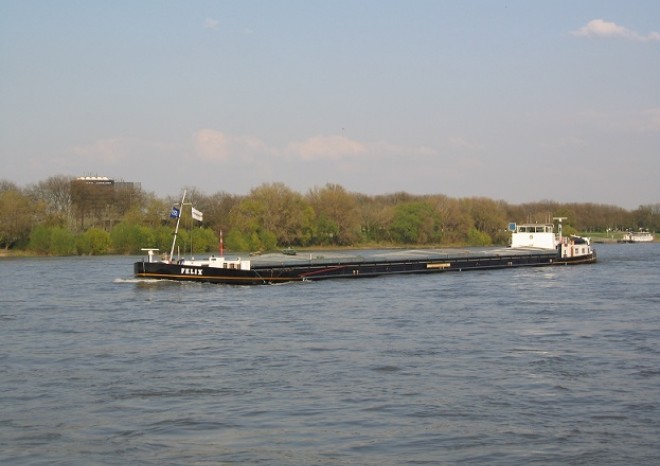 ​Úřady se obávají o splavnost Rýna, již nyní je nákladní přeprava omezená