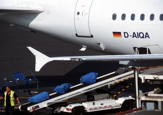 Letečtí dopravci dostanou 85 procent povolenek zdarma