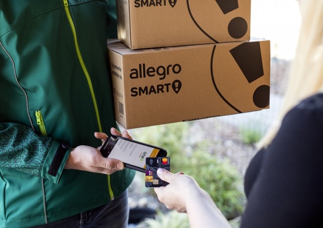 ​Allegro: Počet odeslaných zásilek v posledních 24 hodinách před Vánoci meziročně vzrostl šestinásobně