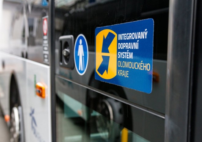 V Olomouckém kraji od prosince přibudou spěšné vlaky i autobusové spoje