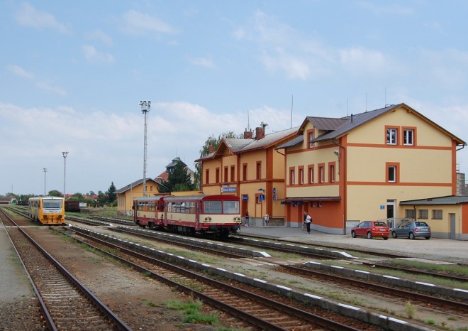 Stát hledá zájemce o železnici Jemnice - Moravské Budějovice