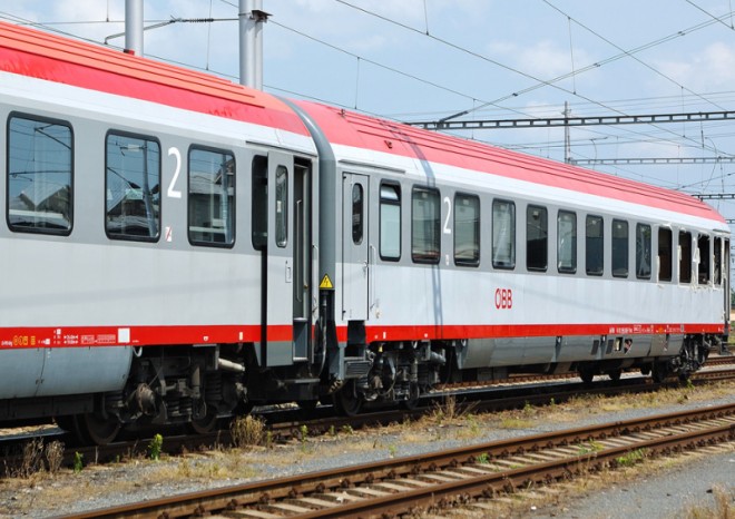 ČD nasazují do provozu 40 nových osobních vozů, další koupily
v Rakousku