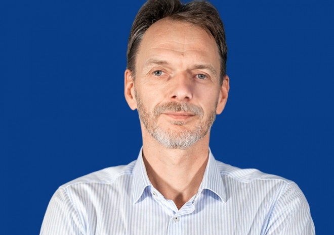 Hormuzský paradox - jedna krize pomohla vyřešit druhou, ale exportéry do Zálivu to netěší