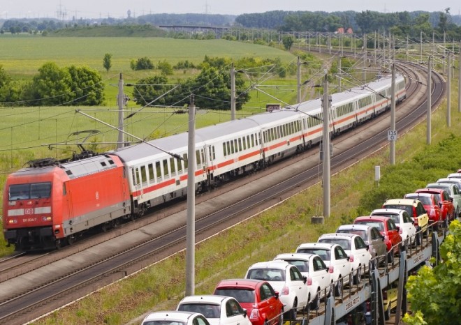 DB chtějí být štíhlejší, rychlejší a efektivnější