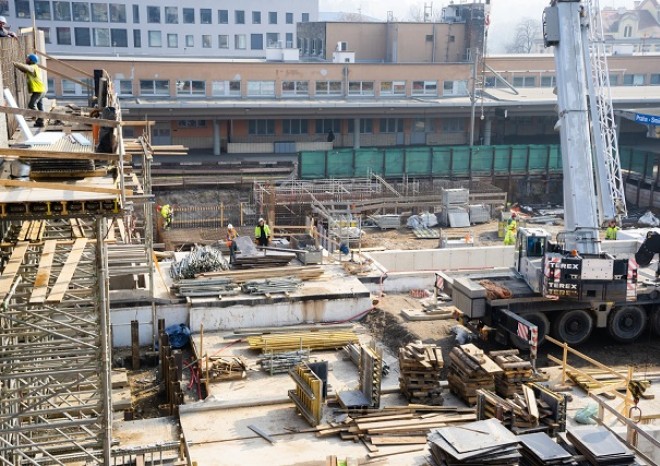 ​Na smíchovském nádraží budou letos hotová první nástupiště