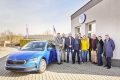Škoda Auto darovala speciálně upravený vůz rehabilitačnímu centru UNBROKEN na Ukrajině