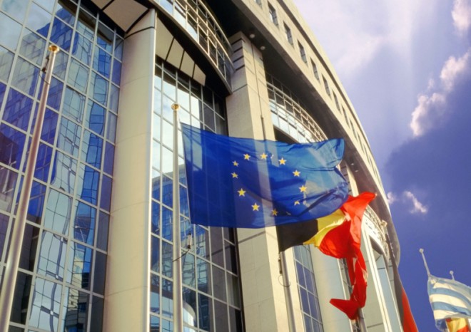 Autodopravci protestovali v Bruselu proti německé minimální mzdě