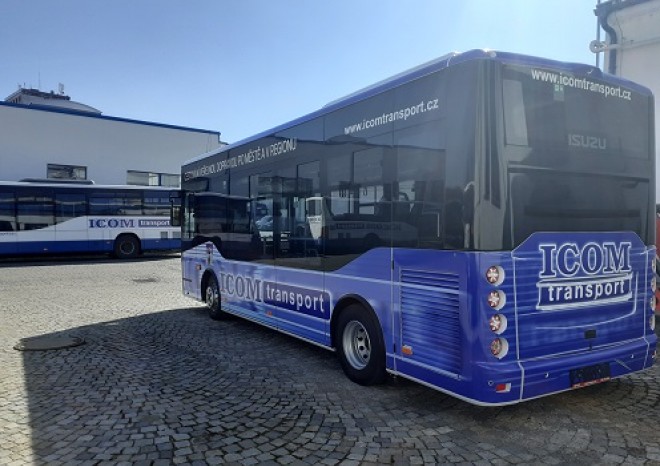 ​Dva nové autobusy Isuzu pro MHD Pelhřimov