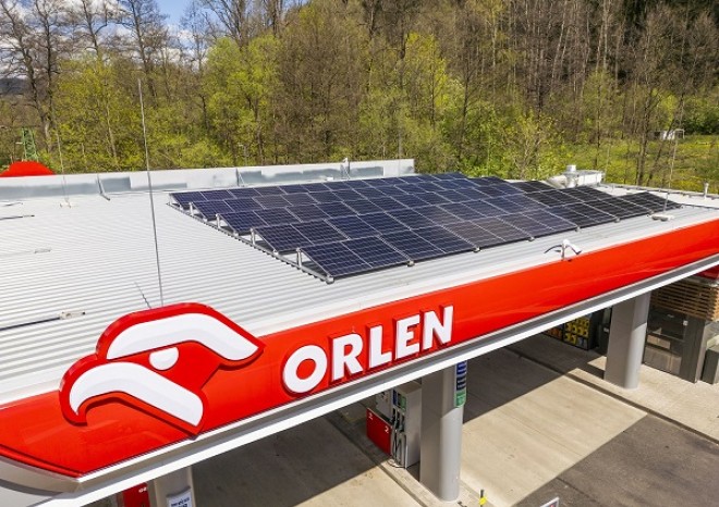 ORLEN buduje na svých čerpacích stanicích fotovoltaické elektrárny