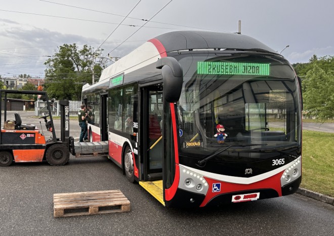 DPMB může kompletovat vlastní trolejbusy