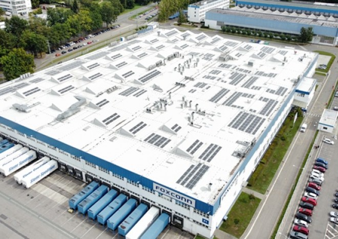 ​Společnost Foxconn má na svém výrobním závodě v Pardubicích fotovoltaiku od Greenbuddies