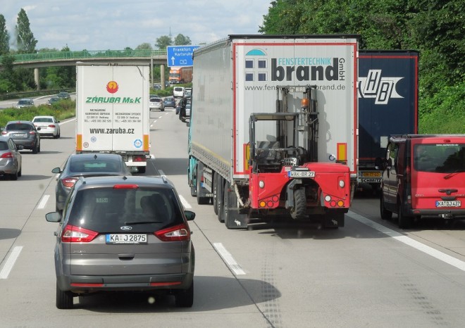 ​Evropská unie otevírá dveře další digitalizaci v silniční dopravě