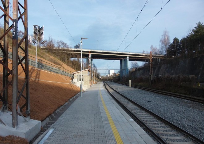 Boom nových zastávek v Praze a okolí pokračuje, otevřely se další dvě