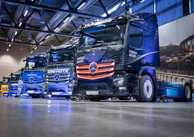 Mercedes-Benz elektrifikuje logistiku ve Wörthu