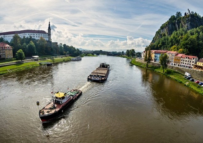 ​Vnitrozemská plavba v České republice slaví 100 let