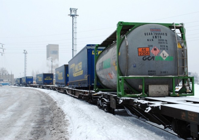 Proměnlivá kvalita poskytovaných služeb železnici škodí