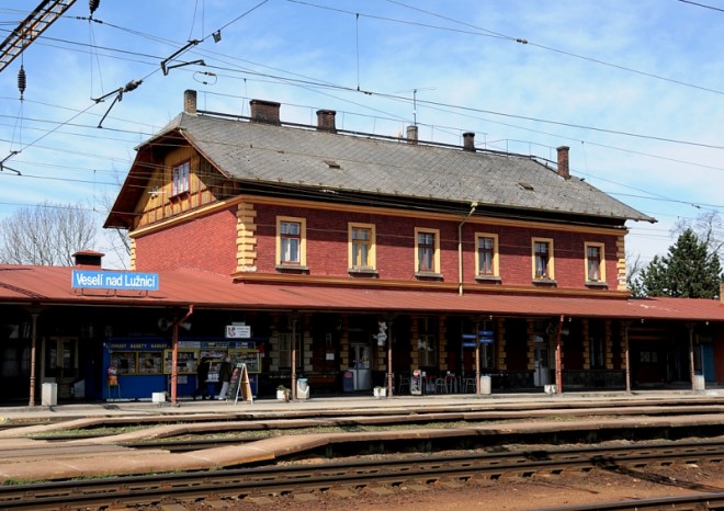 Mezi Veselím nad Lužnicí a Soběslaví se postaví druhá kolej