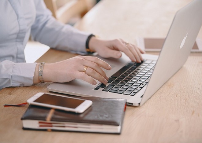 ​Digitální plné moci umožňují v zastoupení vyřizovat agendy řidičů a majitelů vozidel